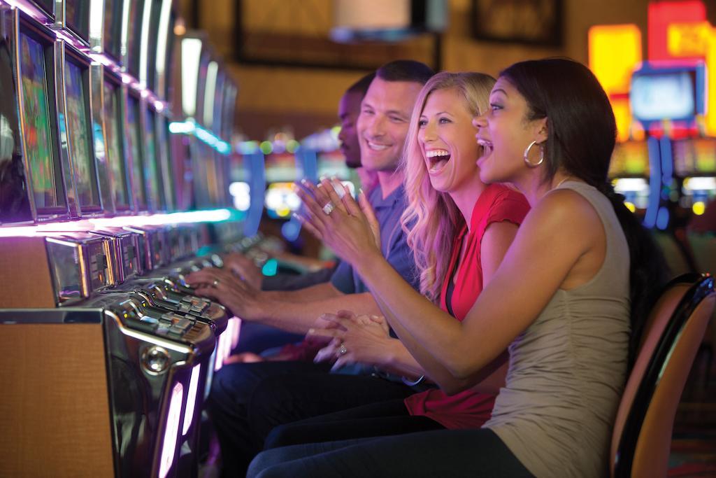 Hollywood Casino Joliet Hotel מראה חיצוני תמונה